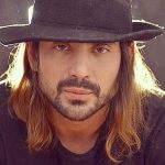 دانلود 72+ آهنگ زیبای امیر عباس گلاب | پر از حس زندگی دانلود 72+ آهنگ زیبای امیر عباس گلاب | پر از حس زندگی